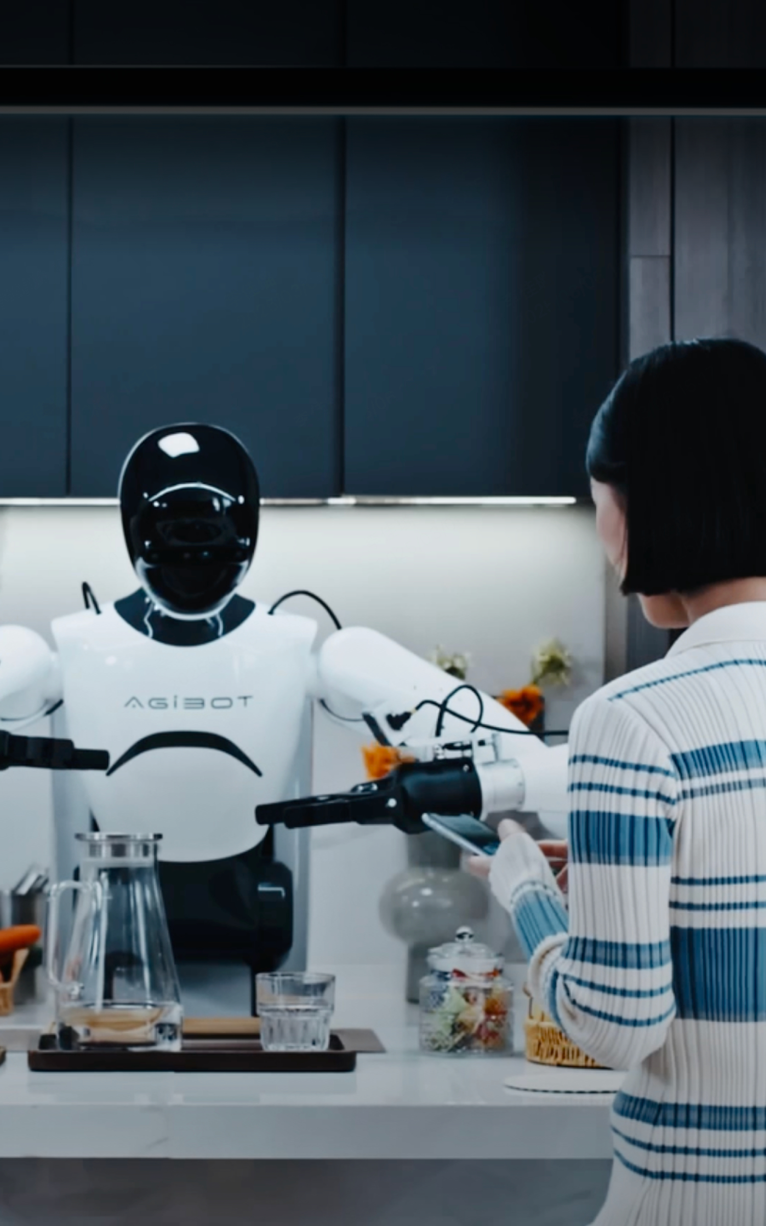 行业首款！galaxy银河发布具身智能一站式开发平台Genie Studio